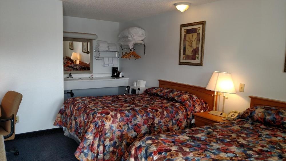 Room image 4