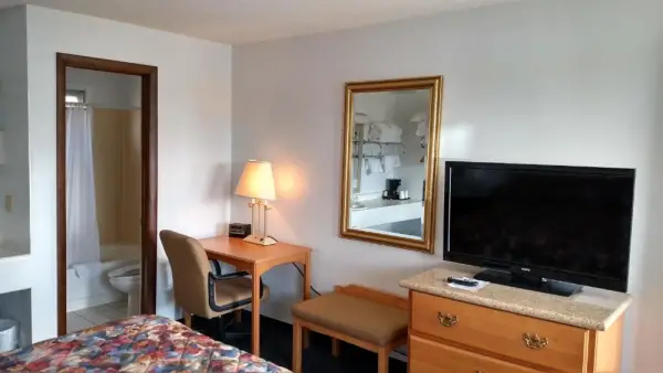 A Wyoming Inn 9